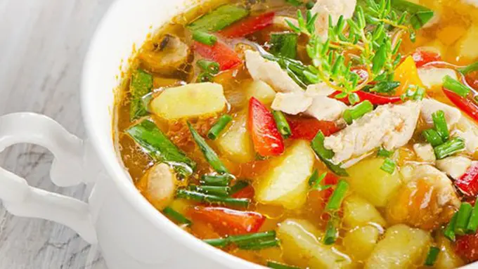 Menu buka puasa sup ayam/copyright Delicious Obsessions