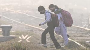 Pontianak Diselimuti Asap, Ketua DPRD Desak Opsi Belajar Daring Siswa