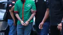 Ridho Rhoma tiba di Rumah Sakit Ketergantungan Obat (RSKO), Jakarta, Selasa (4/4). Ridho Rhoma ditangkap bersama temannya berinisial S yang kedapatan menyimpan alat hisap dan dua pil psikotropika jenis dumolid. (Liputan6.com/Herman Zakharia)