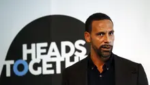 Keberhasilan Manchester United mengikat Jadon Sancho membuat eks Setan Merah, Rio Ferdinand memberi sambutan khusus kepada pemain 21 tahun tersebut dengan mempersembahkan chant atau lagu hasil editan yang sebelumnya dipersembahkan untuk Cristiano Ronaldo. (Foto: AFP/Pool/Stefan Wermuth)