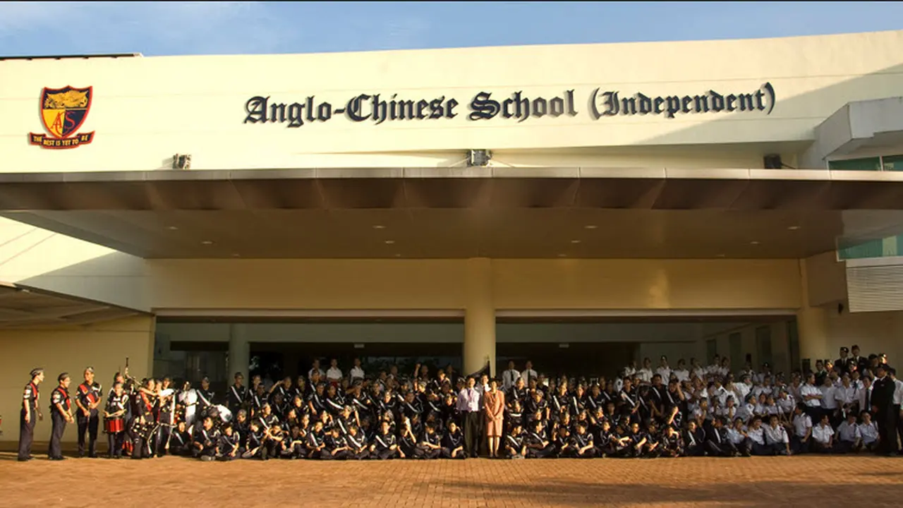 Melihat Sekolah Anak Jokowi di Singapura