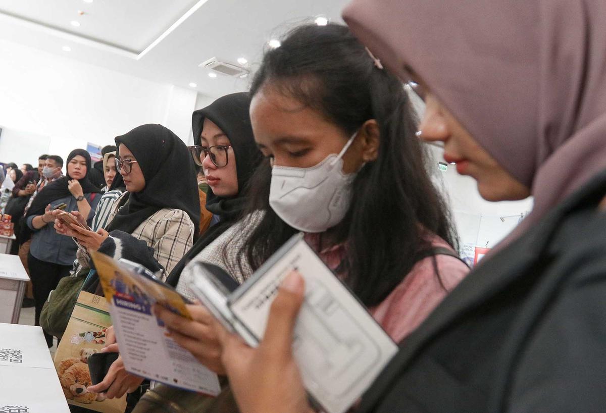 FOTO: Job Fair Jakarta Dipadati Pencari kerja