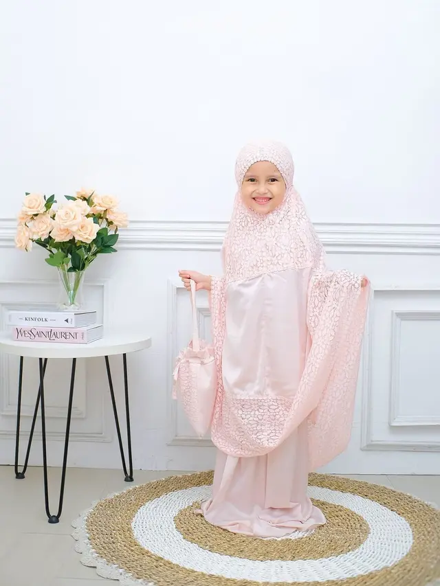 Tips Memilih Mukena Anak agar Si Kecil Nyaman Memakainya