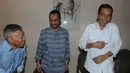 Dalam pertemuan ini Jokowi tampak akrab berbincang dan penuh dengan tawa dan canda Yogyakarta, Sabtu (3/5/2014) (Liputan6.com/Herman Zakharia)