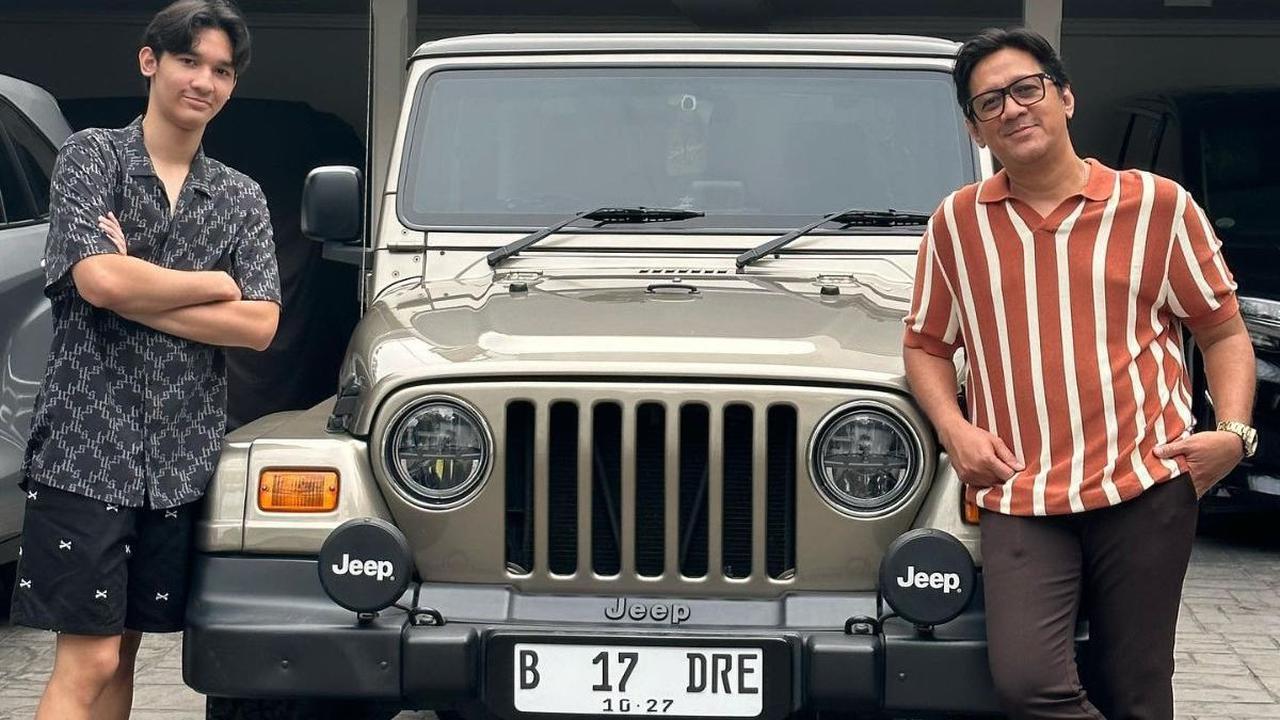 Cat yang kusam dan retak