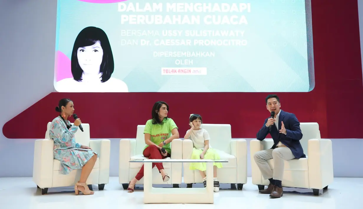 Ussy Sulistiawaty -Fimela Fest 2019 (Daniel Kampua/Fimela.com)