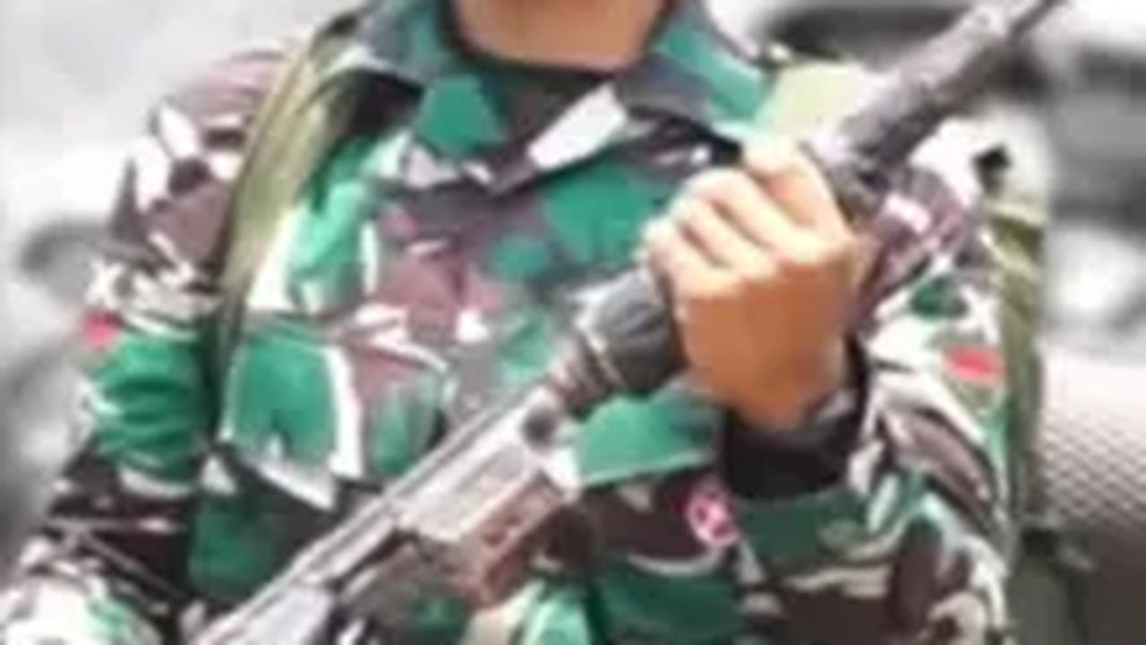 Cerita Anak Yatim Ini 6 Kali Tes, Kuasai Bahasa Inggris Akhirnya Lolos Masuk TNI, Sang Ibu Loncat-loncat Bahagia