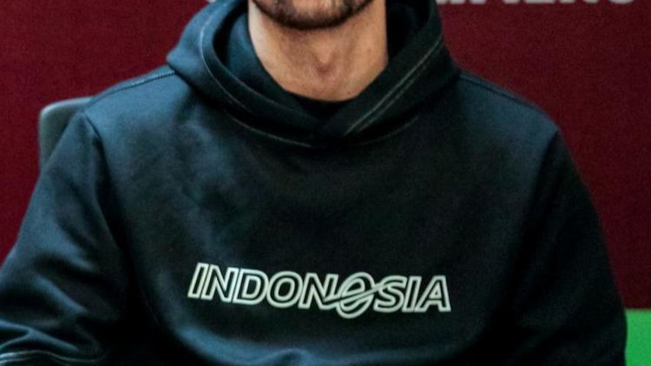 Sementara bek Timnas Indonesia, Sandy Walsh merasa pertandingan melawan Vietnam di SUGBK, Kamis (21/3/2024) mendatang sangat penting untuk menciptakan peluang Tim Garuda bisa lolos ke fase berikutnya di Kualifikasi Piala Asia 2023.&nbsp;Foto: Bola.com / B
