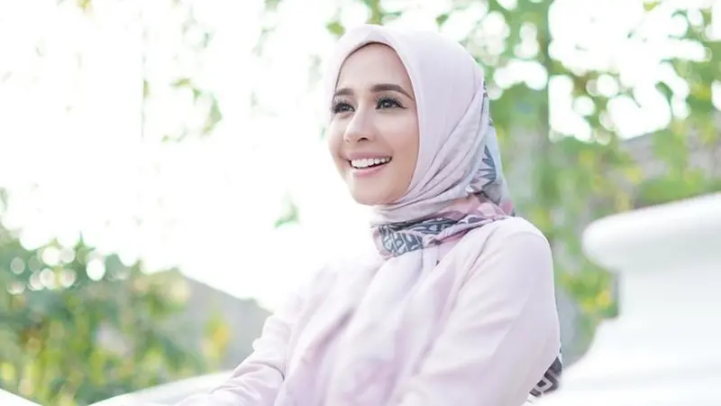 True Story! Sempat Gagal Menikah, Laudya Cynthia Bella Bahagia Rayakan Lebaran Pertama dengan Suami