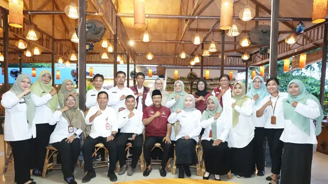 <p>Gus Ipul memberikan arahan terkait proses bisnis dan target graduasi. Biro Humas Kemensos/ Nada Nur Sella</p>