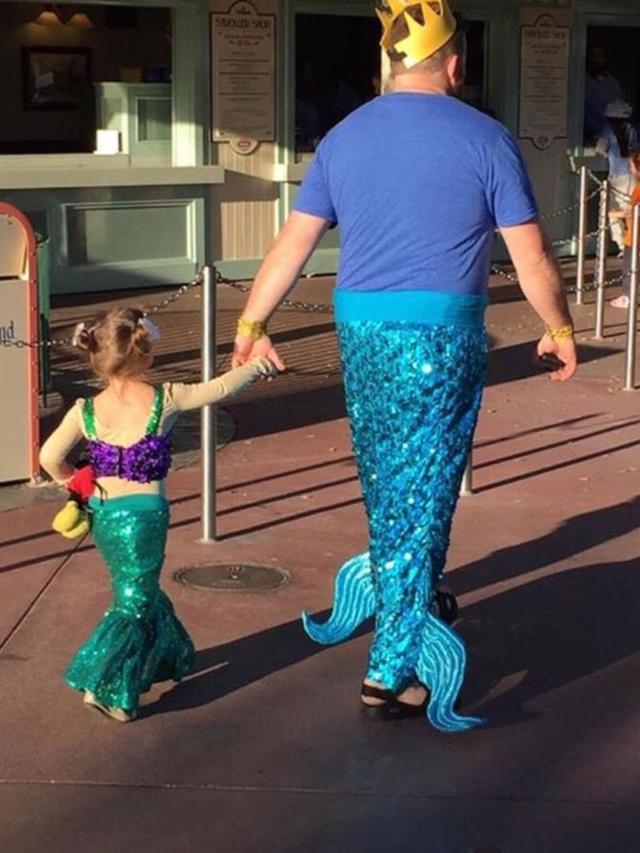 Kocak, 10 Potret Ayah Rela Berdandan Konyol Demi Anaknya