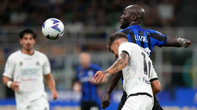 Inter Milan Bantai Spezia di Stadion San Siro