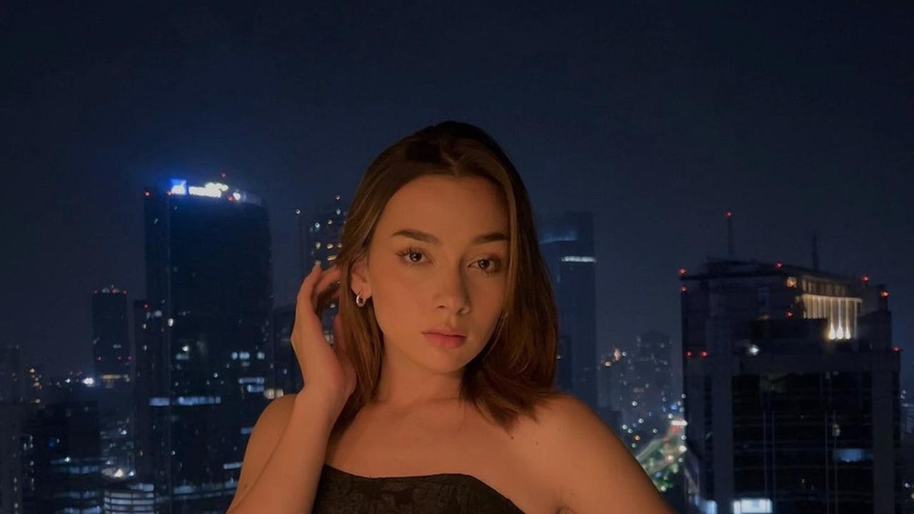 Keduanya Terlibat Dalam Hubungan Cinta Lokasi