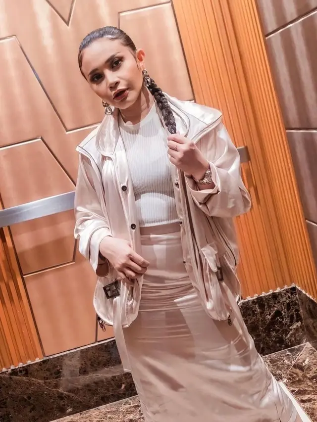 Inspirasi OOTD Rossa