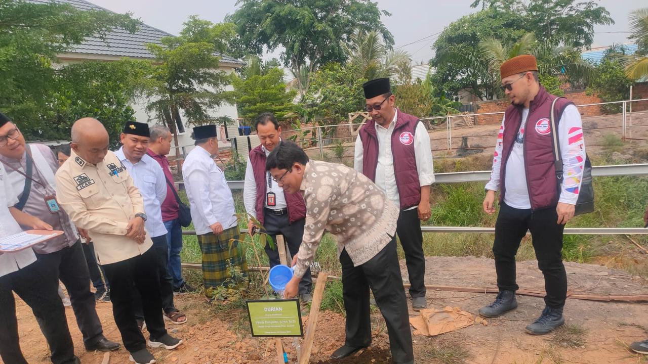 Galakkan Penanaman Bibit, Dishut Sumsel Targetkan 2030 Penghijauan Maksimal