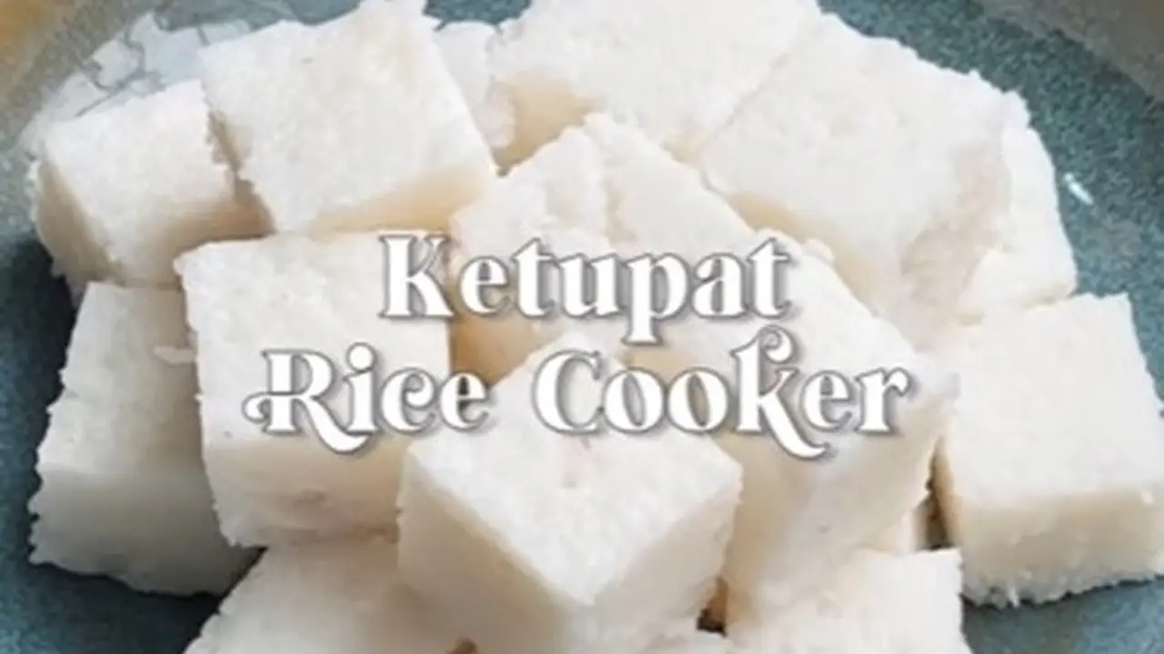 Cara Masak Lontong yang Padat dan Kenyal Pakai Rice Cooker