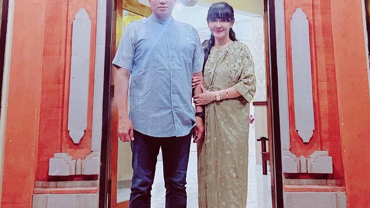Potret Uut Permatasari Dampingi Suami yang Jadi Abdi Negara, Kini Punya Pangkat Kombes Pol