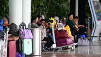 Top 3 Berita Hari Ini: Erupsi Gunung Anak Krakatau, Wisatawan Asing Curhat Terjebak 3 Hari di Bandara