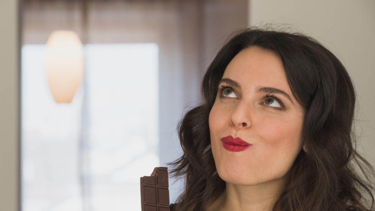 [Bintang] Ilustrasi Makan