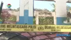 Aksi pembakaran yang dilakukan YI bersama dua temannya itu dilakukan pada pukul 22.00 WIB saat sekolah sudah sepi. Ketiganya membagi peran. 