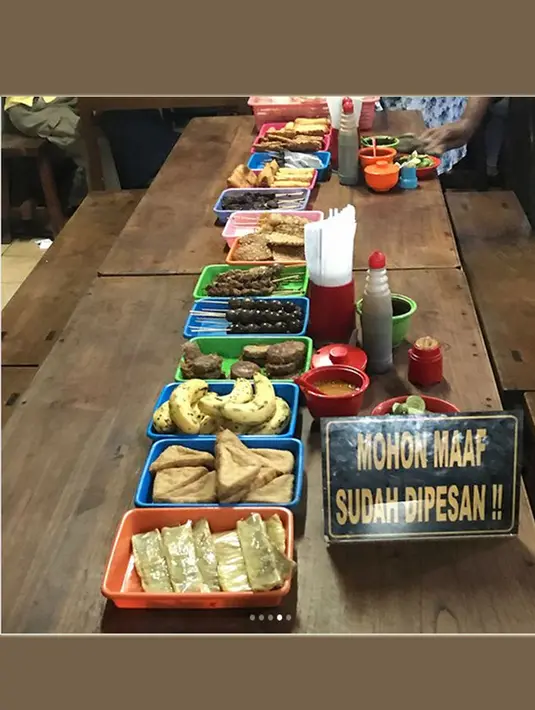 Jokowi Makan Soto Gading