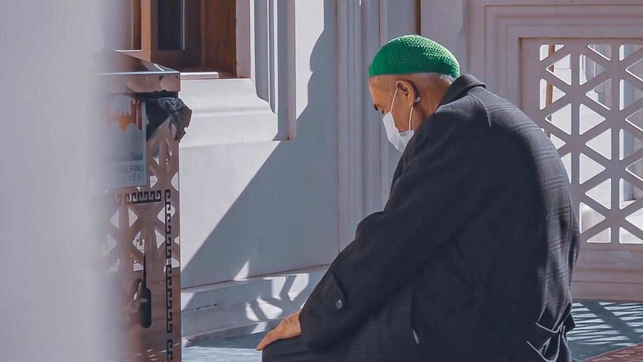 <b>Bacaan Doa Menerima Zakat Lengkap</b>