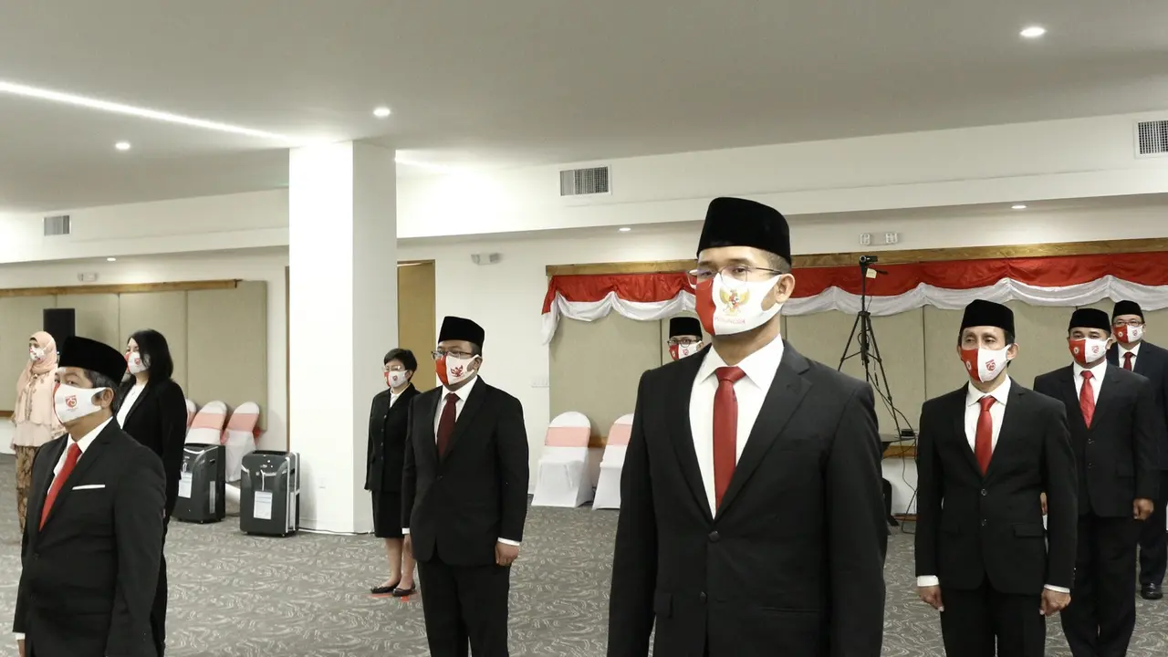 Kegiatan upacara HUT RI ke-75 yang digelar oleh KJRI Los Angeles pada 17 Agustus 2020, diikuti oleh masyarakat/Diaspora Indonesia di wilayah kerja KJRI LA melalui platform ZOOM dan Facebook Live. (Photo credit: KJRI Los Angeles)
