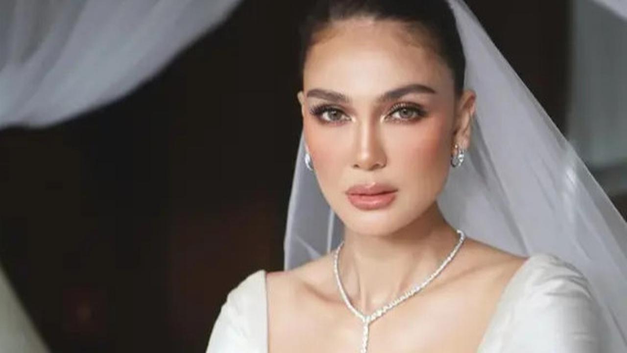 Bikin Melongo, Perhiasan BVLGARI yang Dipakai Luna Maya di Momen Akad hingga Resepsi Totalnya Rp5,3 Miliar