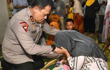 Gugur Saat Lerai Bentrokan, Bripka Husni Dianugerahi Kenaikan Pangkat Anumerta