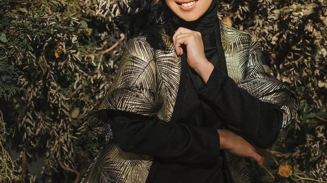 Tya Ariestya