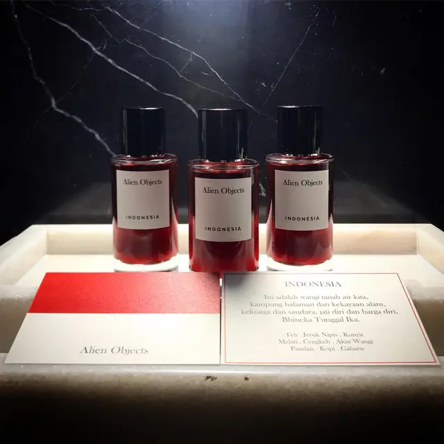 Parfum Alien Objects