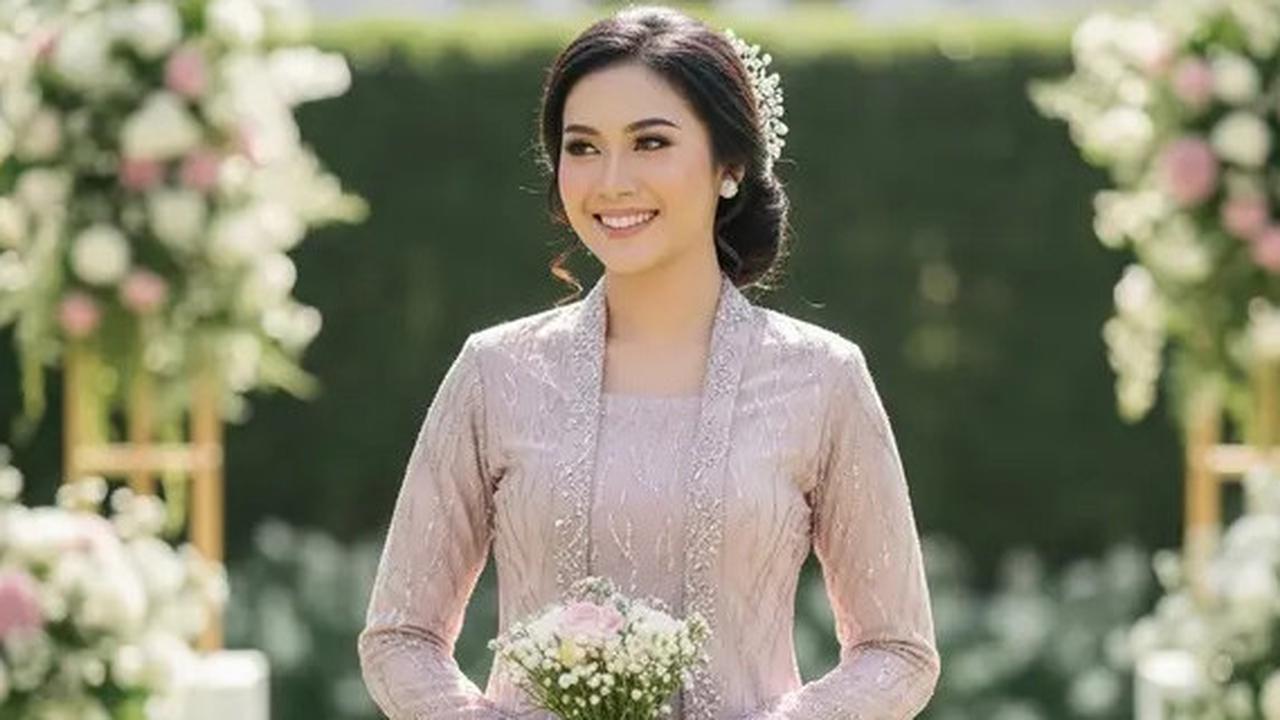 7 Inspirasi Model Baju Bridesmaid Melayu Rok Songket, Kombinasi Nuansa Elegan & Tradisional