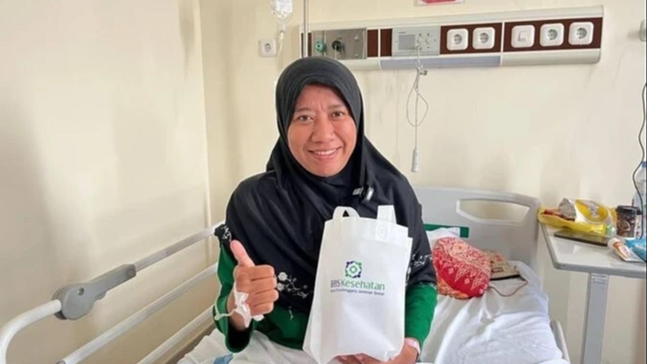 Nur Asiyah (46), seorang guru warga asal Meteseh, Kecamatan Tembalang, Kota Semarang yang berobat dengan BPJS Kesehatan