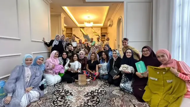 Potret Geng Sister Soleha (Instagram/@elmatheana)