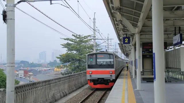 PT Kereta Api Indonesia (Persero) atau KAI telah resmi mengoperasikan Stasiun Matraman
