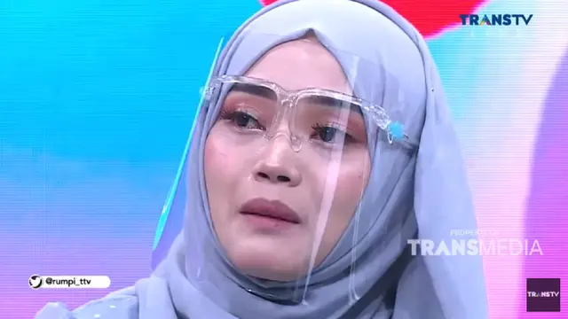 Putri Delina