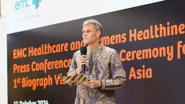 Country Head Siemens Healthineers Indonesia, Alfred Fahringer, mengaku senang bisa bekerja sama dengan EMC Healthcare dalam menghadirkan alat diagnostik PET/CT Scan generasi terbaru.