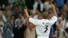 Berikut 10 gol ajaib dari sudut sempit yang diunggah lewat akun youtube wespeakfootball. Gol Roberto Carlos ke gawang Tenerife masuk di salah satu gol ajaib ini.