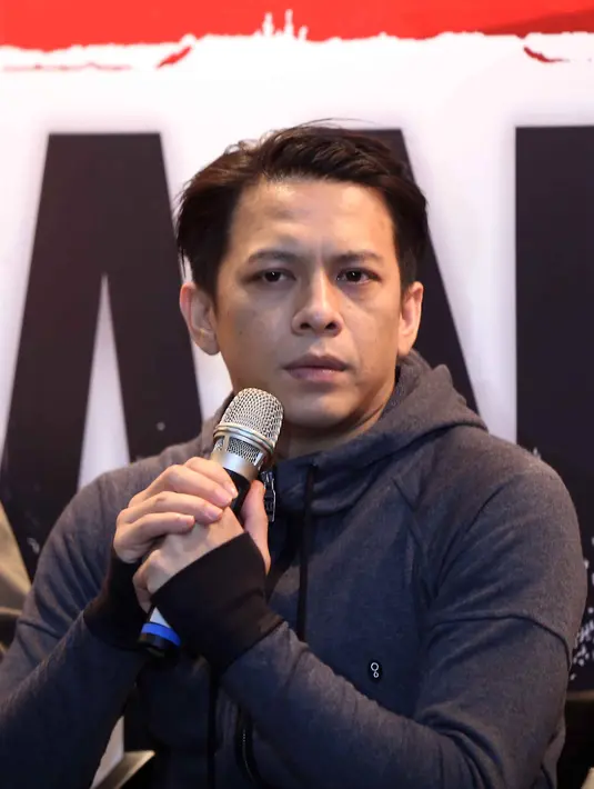 Duda satu anak ini juga tidak menampik tentang kedekatannya dengan janda dari Indra Lesmana dan Michael Villareal. (Nurwahyunan/Bintang.com)