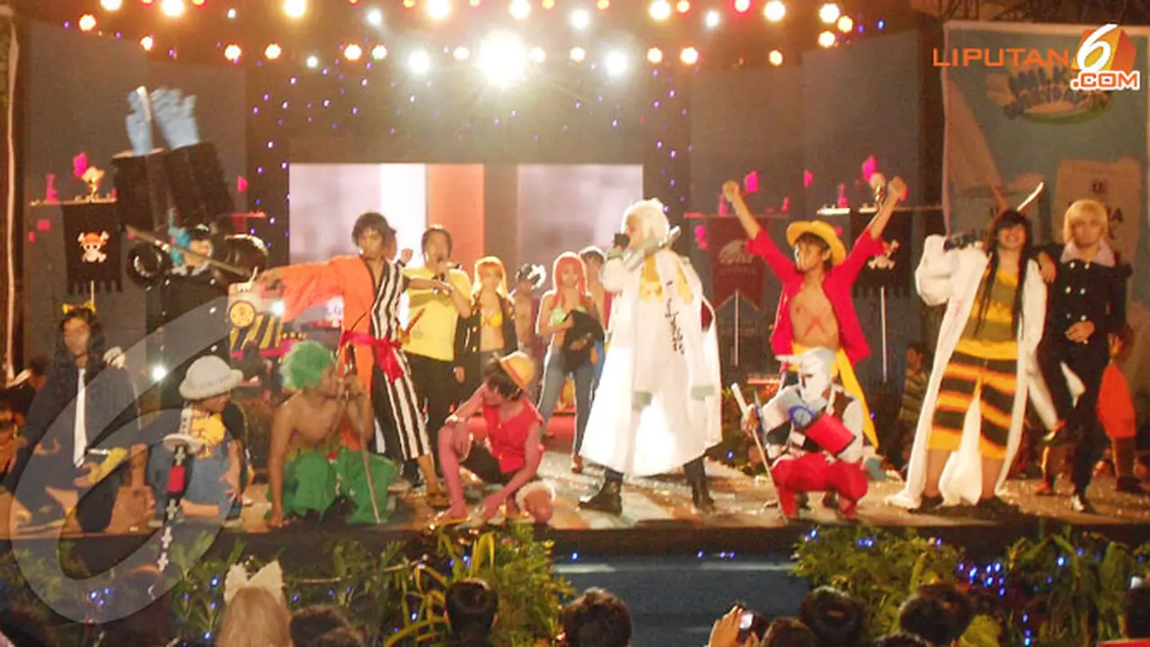 one-piece-cosplay-130701b.jpg