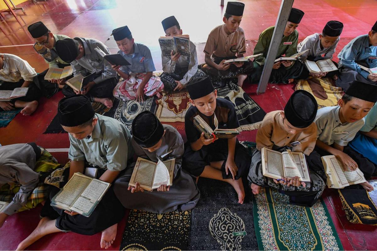 Santri bertadarus Alquran di Depok