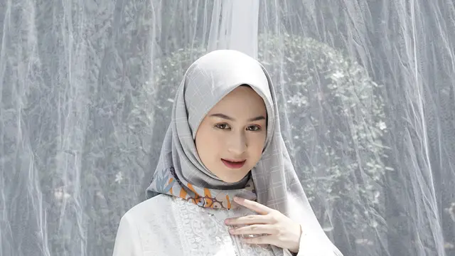 Agnes Hijab