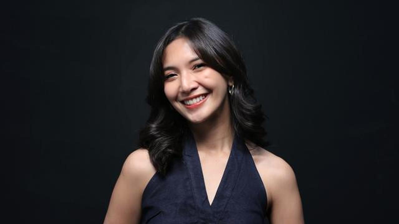 15 Artis Wanita Populer Ini Ternyata Lulusan UI, Cantik dan Pintar Sekaligus