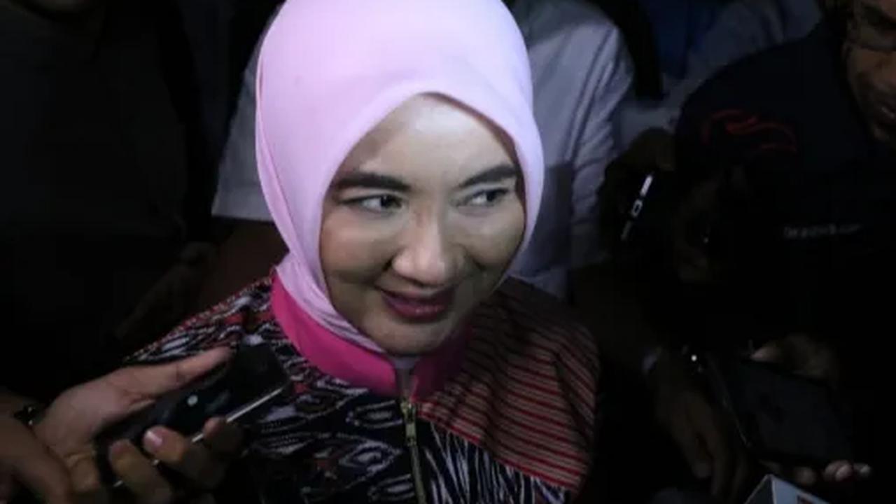 "Jadi memang saya sering memanggil komut-dirut dengan konteks berbeda-beda yang tak lain ya untuk memastikan program mereka berjalan," kata Erick Thohir.