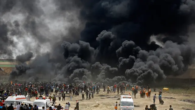 Aksi Terus Berlanjut, Kepulan Asap Hitam Membubung di Perbatasan Israel