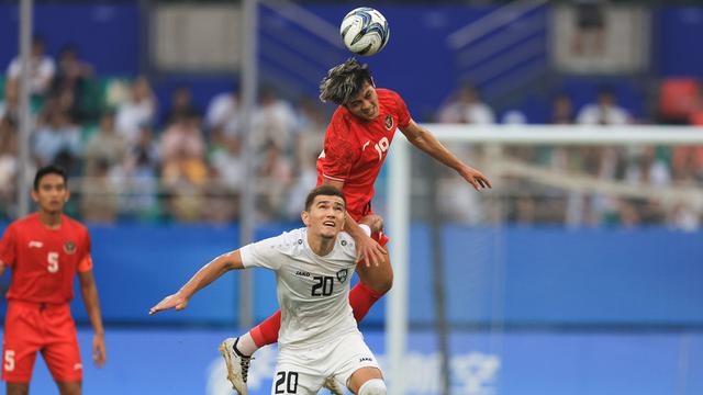 Foto: Aksi Ramadhan Sananta Bersama Timnas Indonesia U-24 saat Melawan Uzbekistan