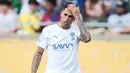 Joao Cancelo juga memilih jalan keluar demi menyelamatkan kariernya. Ia resmi kembali ke Barcelona dengan status pinjaman bulan lalu. (AFP/Alex Grimm)