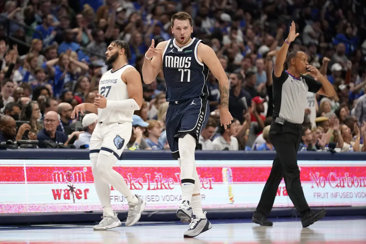 Luka Doncic memimpin Mavericks menghentikan start apik Grizzlies di NBA 2022/2023