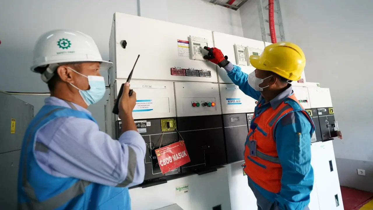 PLN Unit Induk Distribusi (UID) Jakarta Raya mengerahkan 2.209 personil yang tersebar di seluruh wilayah Jakarta untuk bersiaga mengantisipasi kemungkinan banjir. (Dok PLN)