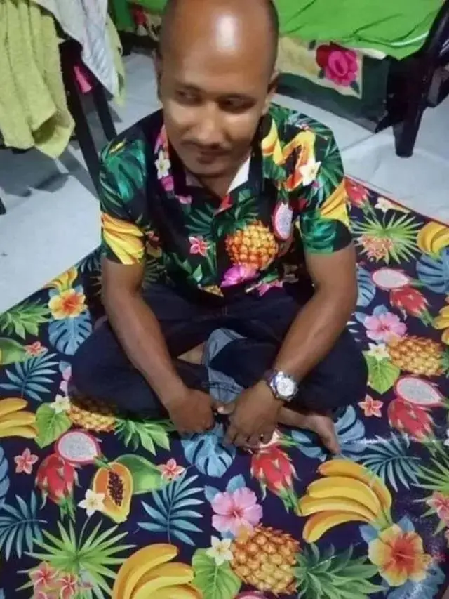 8 Potret Outfit Nyeleneh Lebaran yang Malah Bikin Malu Ini Kocak